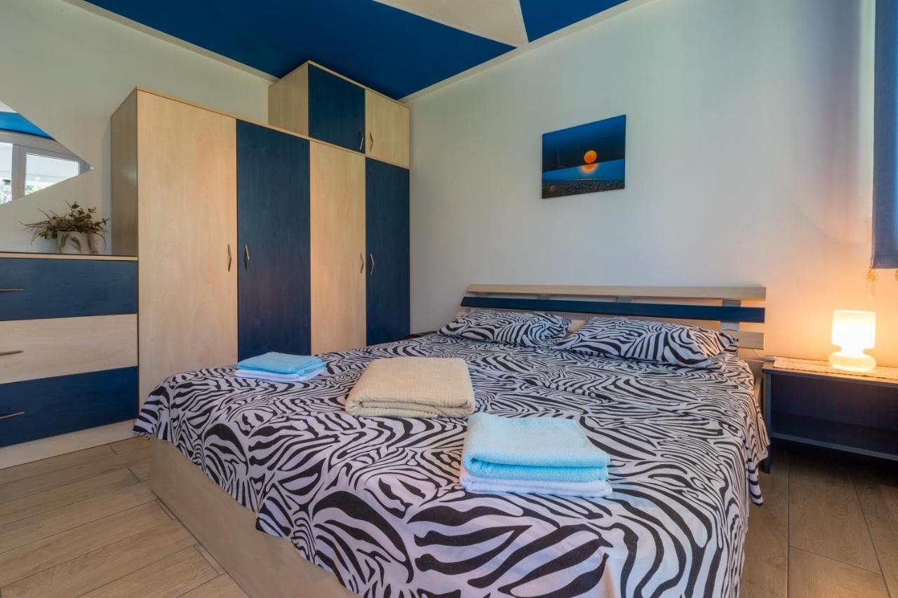 Apartman Mladenka Dramalj Dış mekan fotoğraf